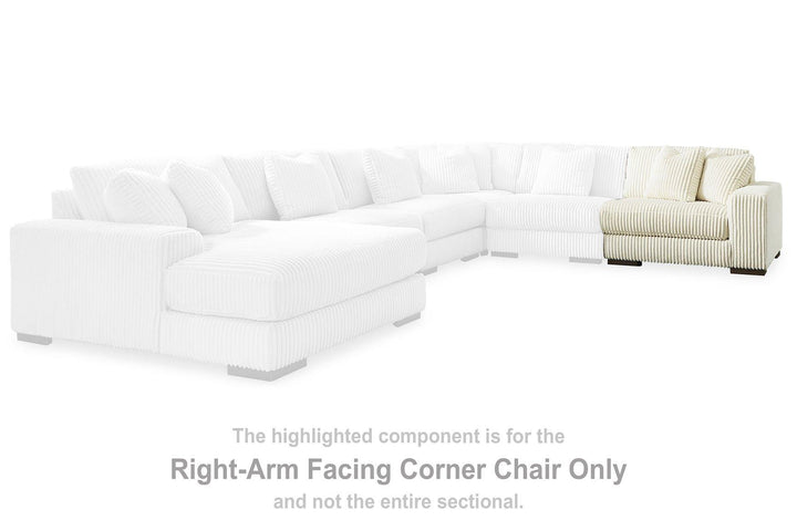 Lindyn Sectional