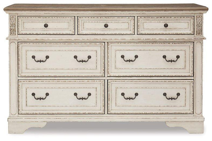 Realyn Dresser