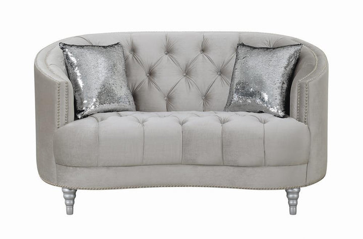 Avonlea Traditional Grey and Chrome Loveseat