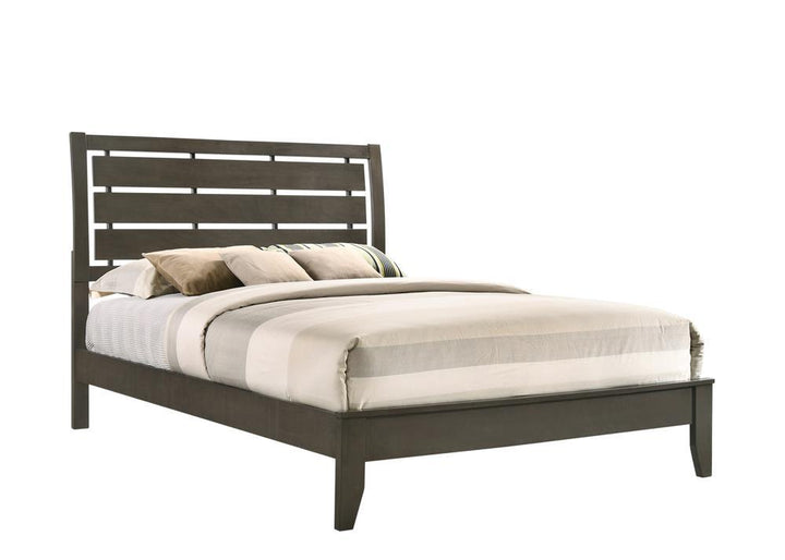 G215843 Queen Bed