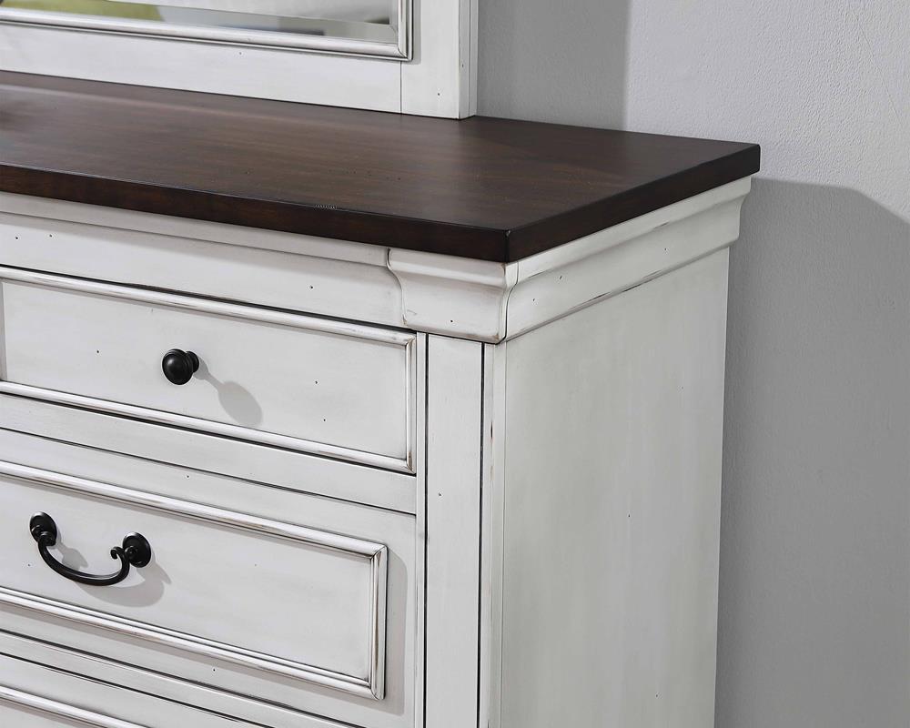 G223353 Dresser